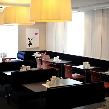 Carlton - Adults Only Salzburg