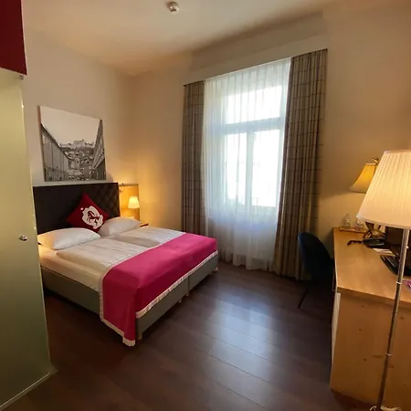 Carlton - Adults Only Hotel 4*