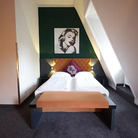 Carlton - Adults Only Szálloda 4*